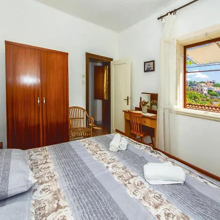 Hébergement de vacances Two-bedroom Holiday In