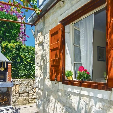 Hébergement de vacances Two-bedroom Holiday In *
